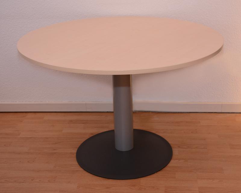 Kinnarps kerek tárgyaló asztal 4 főre D=90 cm