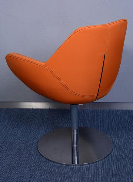 Profim fotel - tányér lábbal narancs színben - DSC_0101.jpg