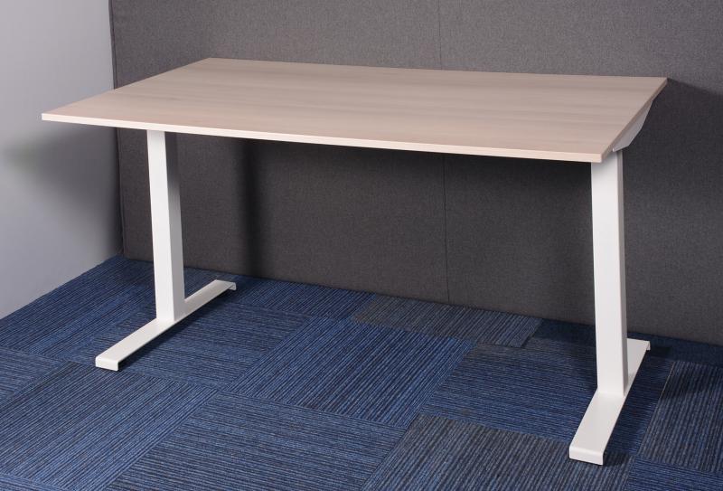 ErgoFix íróasztal, fehér lábszerkezettel, 160 cm, akác asztallap